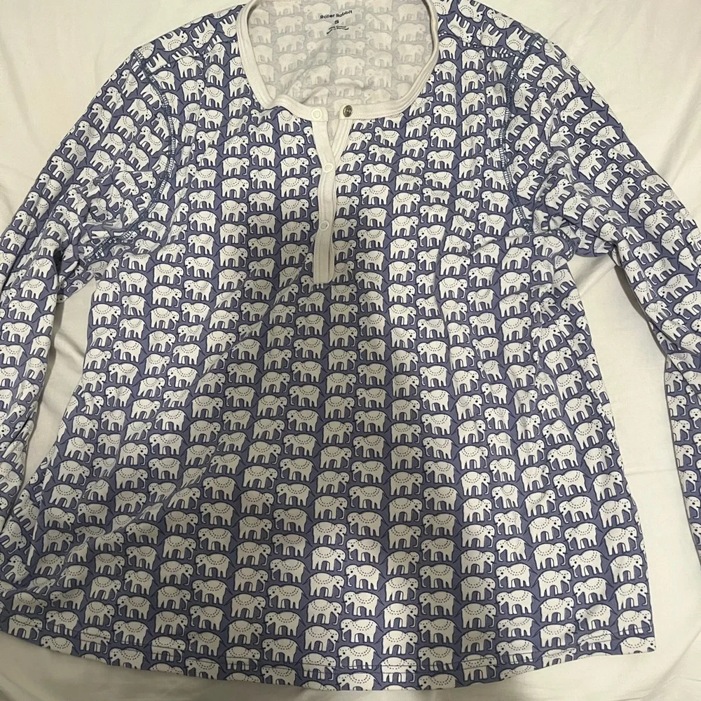 Roller Rabbit Elephant Print pajamas - Picture 2 of 3